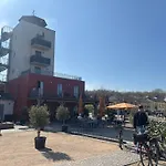 Seepanorama-marina Geiseltalsee Mucheln