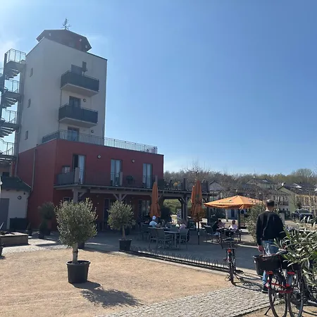 Seepanorama-marina Geiseltalsee Mucheln